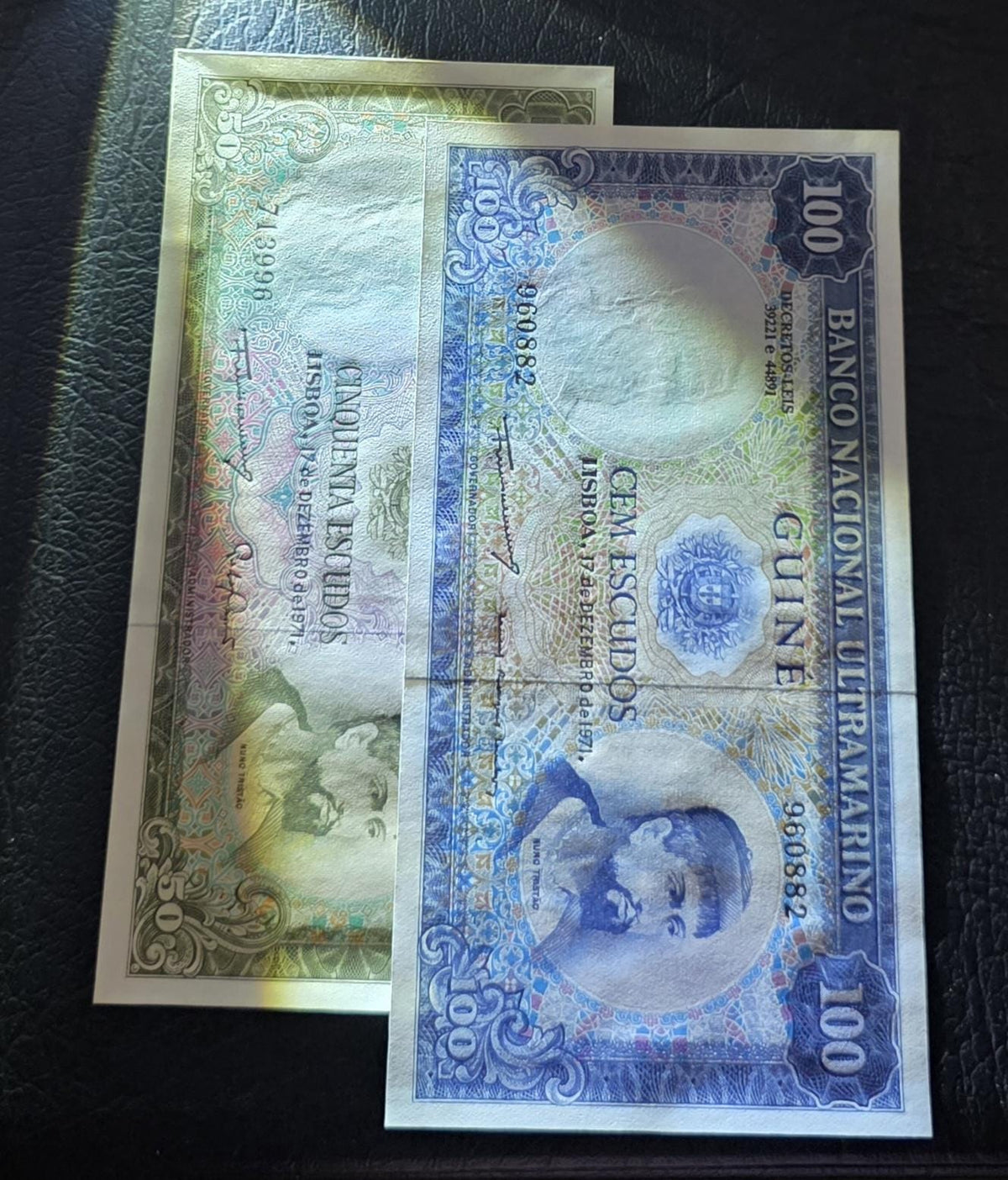 50 and 100 Escudos 1971 Portuguese Guinea Uncurculated UNC (two banknotes)