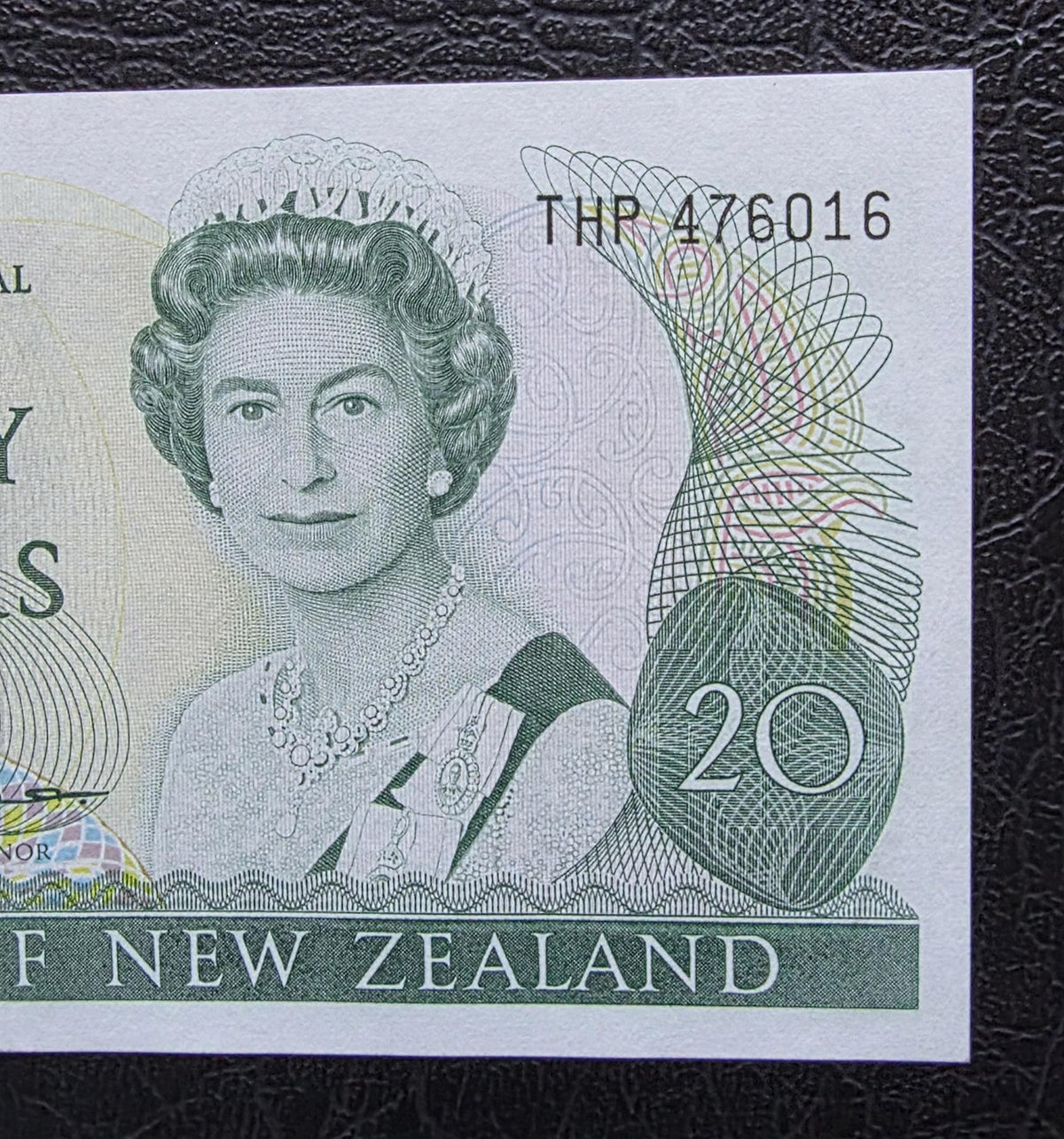 20 Dollars 1985- 1989 Newzealand Uncirculated UNC (rare)