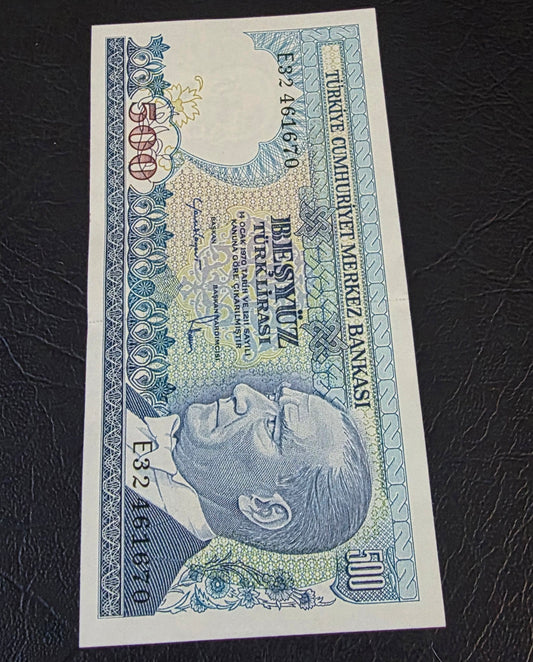 Turkey Türkiye 500 Lira 1984 7th Emission Uncirculated (UNC)