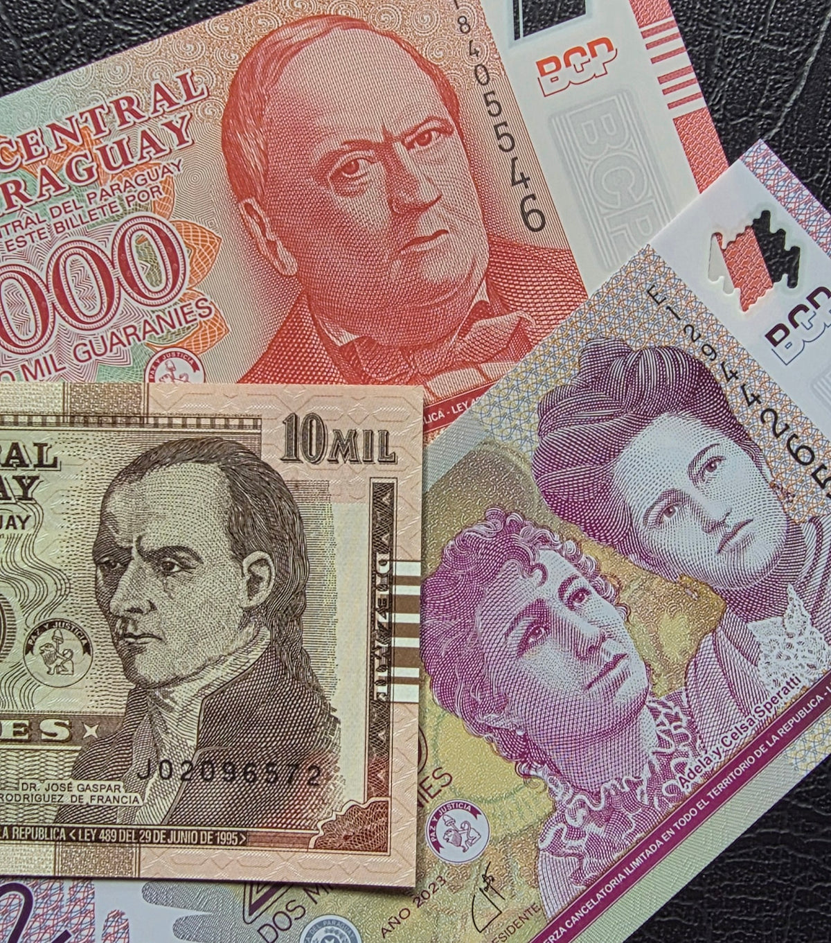 Paraguay set of 2000, 5000 and 10000 Guaranies 2022- 2023 Uncirculated UNC (three notes)