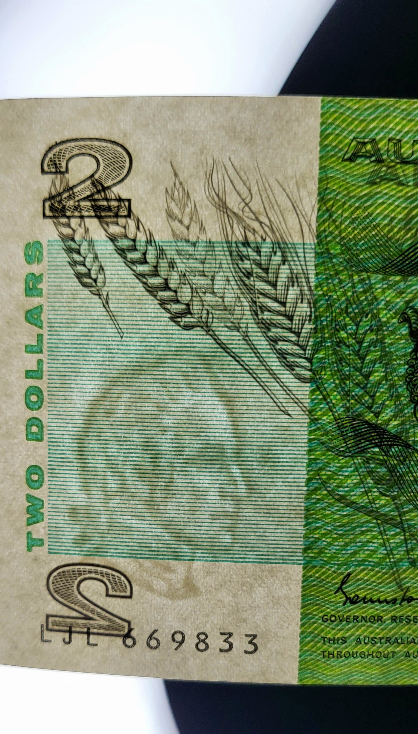 Two Dollars 1985 Australia Uncirculated UNC P 43e