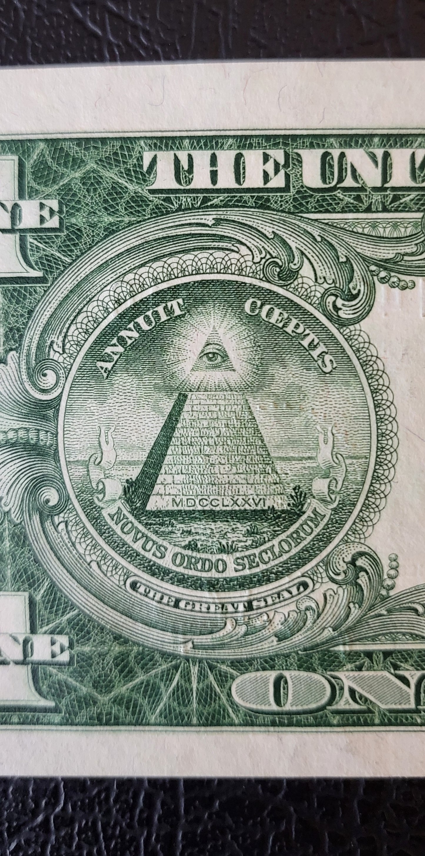 One Dollar 1935 Blue Seal United States of America USA Gem Uncirculated UNC (Misalignment error) Rare