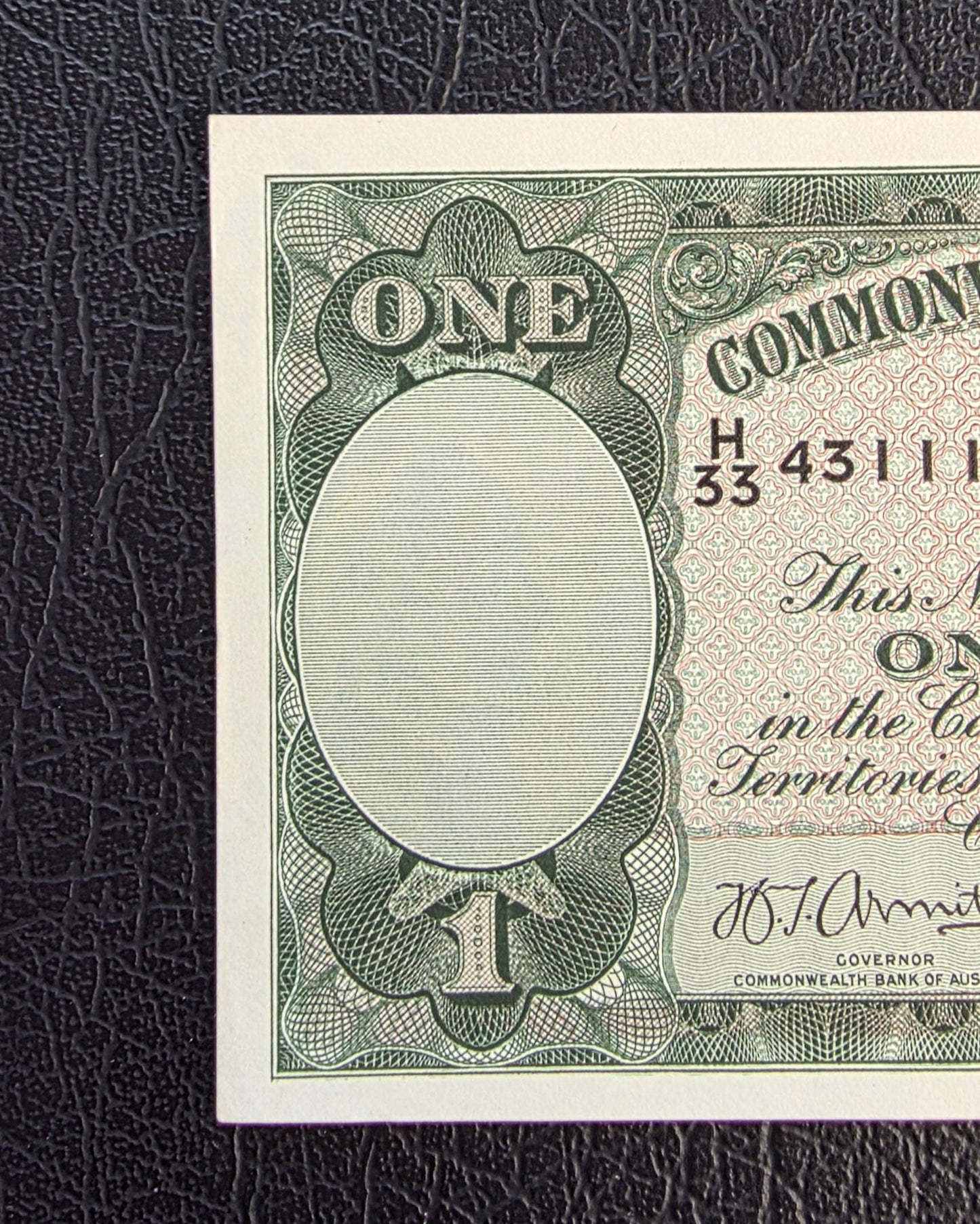 One POUND 1942 Australia Armitage McFarlane About Uncirculated AUNC