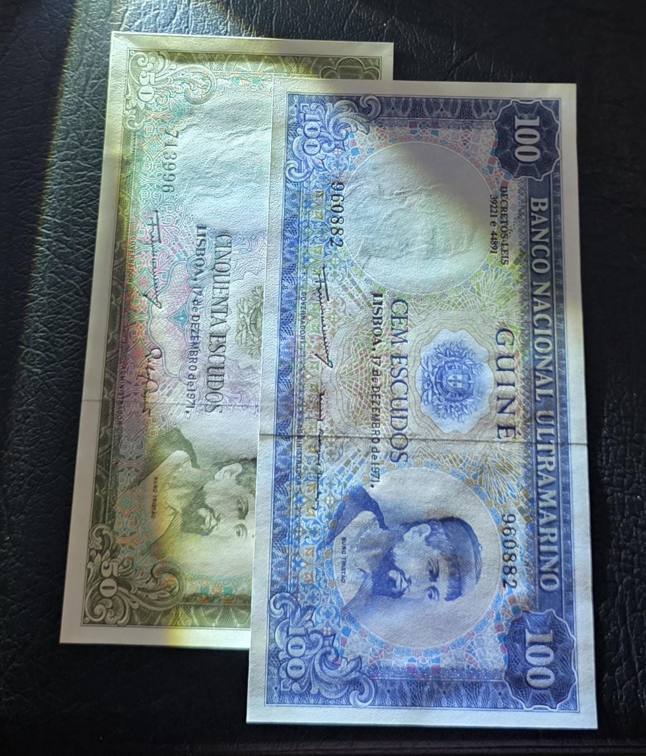 50 and 100 Escudos 1971 Portuguese Guinea Uncurculated UNC (two banknotes)