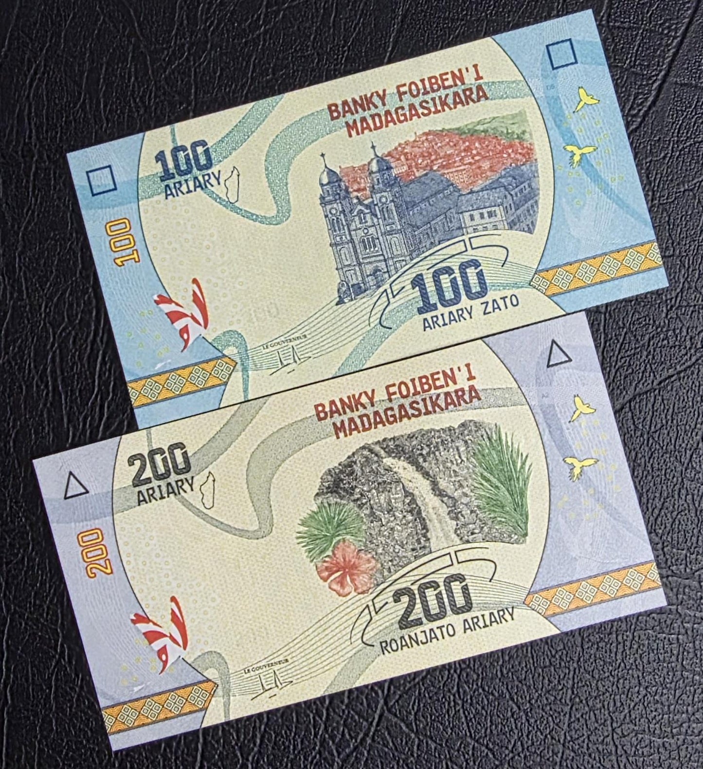 Set of 100, 200, 500 and 1000 Ariary 2017 Madagascar Gem Uncirculated UNC (4 notes)