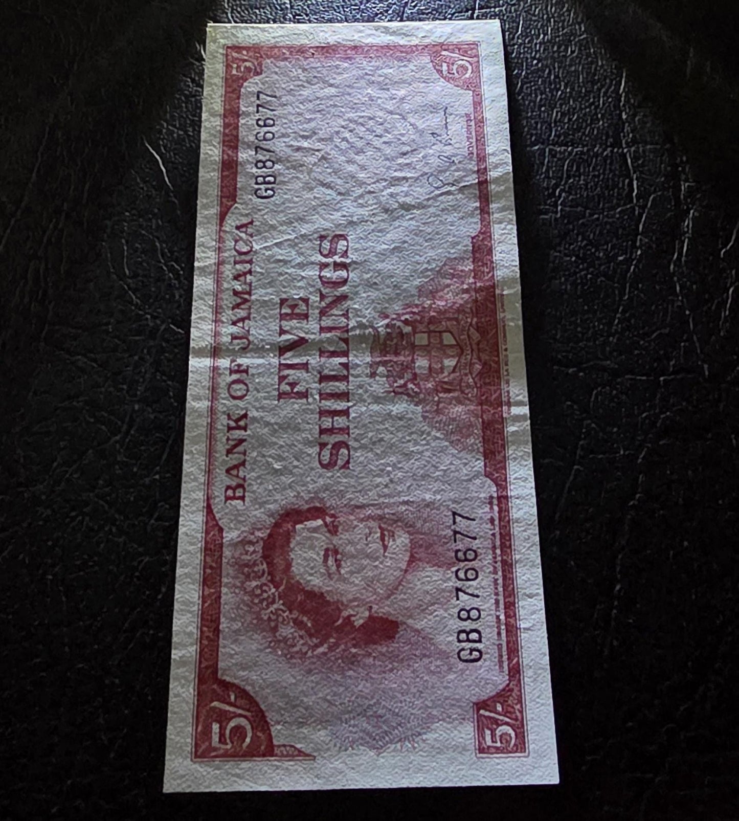 Set of 5, 10 and One (Shillings/ Pound) 1960s Pineapple Jamaica About Uncirculated AUNC Rare (Three notes)