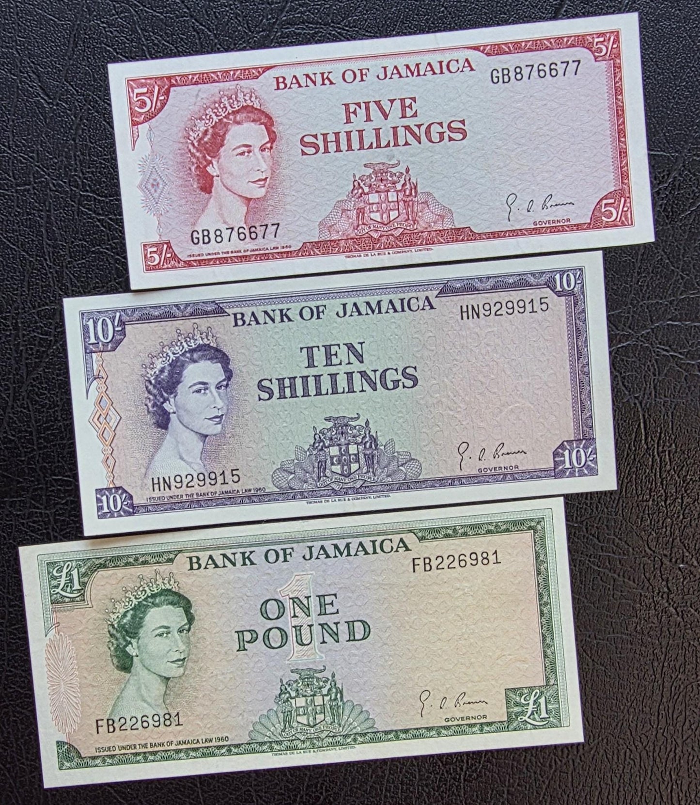 Set of 5, 10 and One (Shillings/ Pound) 1960s Pineapple Jamaica About Uncirculated AUNC Rare (Three notes)