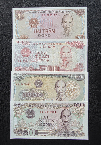 Set of 200, 500, 1000 and 2000 Dong 1980s Vietnam Uncirculated UNC (4 notes)