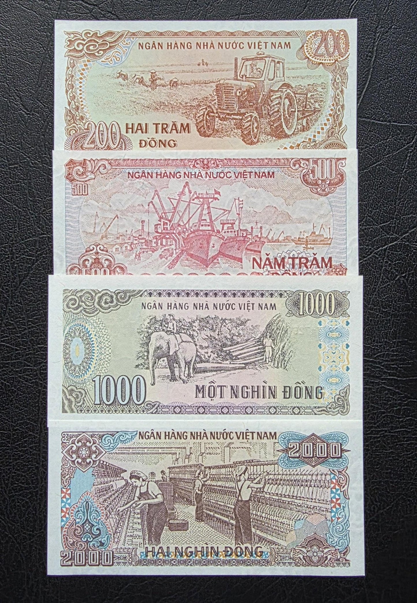 Set of 200, 500, 1000 and 2000 Dong 1980s Vietnam Uncirculated UNC (4 notes)