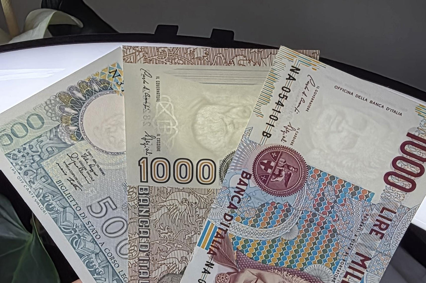 Set of 500, 1000 (×2), 2000, 5000 and 10000 1970s- 1990s Lire Italy Italia Gem Uncirculated UNC ( 6 notes)