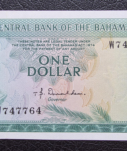 One 1 Dollar 1974 Bahamas British Colony Gem Uncirculated UNC