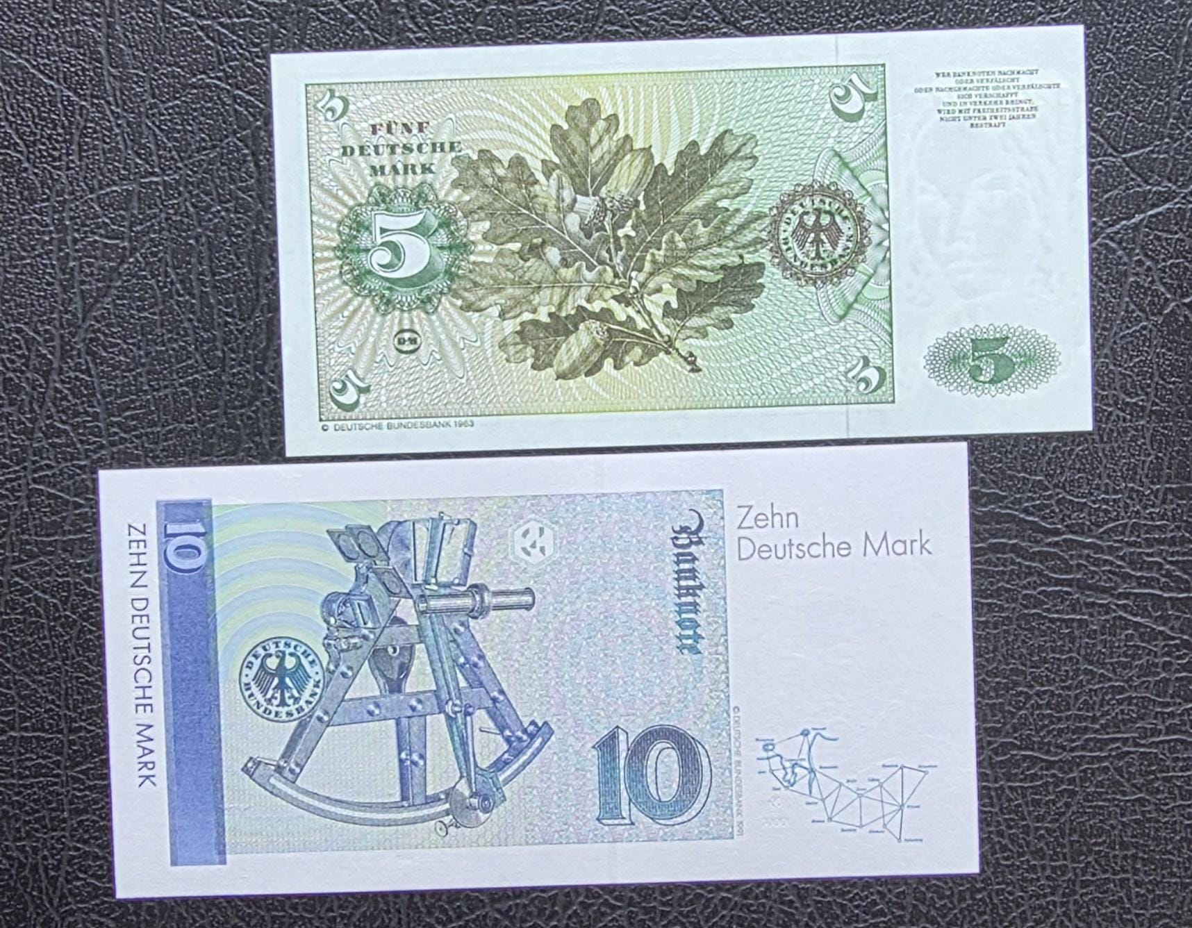 Set of 5 and 10 Deutsche Marks 1989 Germany Federal Republic Gem Uncirculated UNC (two notes)
