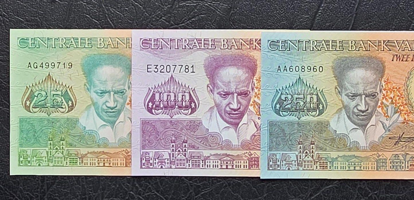 Set of 25, 100 and 250 Gulden 1980s Suriname Gem Uncirculated UNC (3 banknotes)