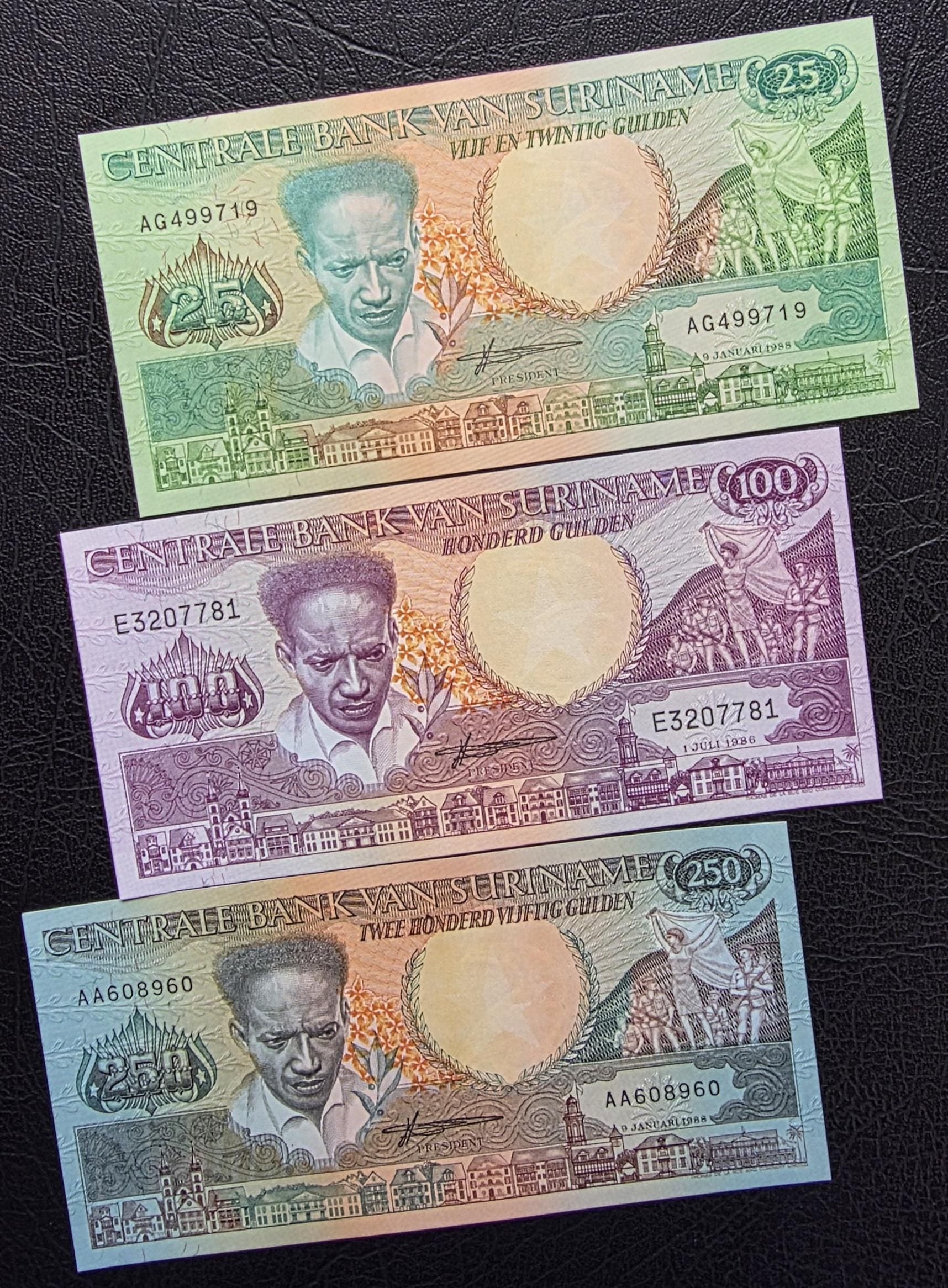 Set of 25, 100 and 250 Gulden 1980s Suriname Gem Uncirculated UNC (3 banknotes)
