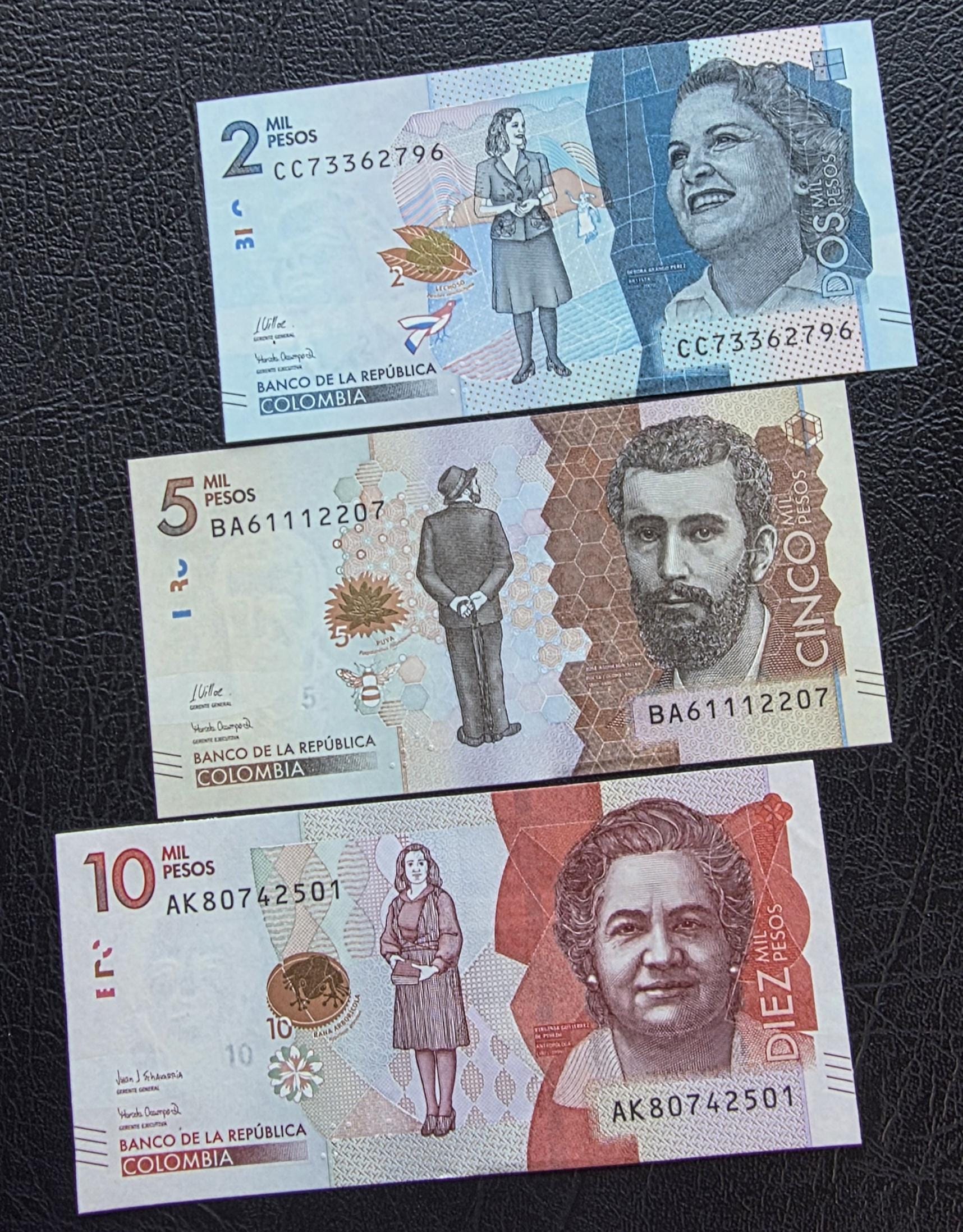 Set of 2, 5 and 10 Pesos 2020- 2022 Colombia notes Gem Uncirculated UNC (3 banknotes)
