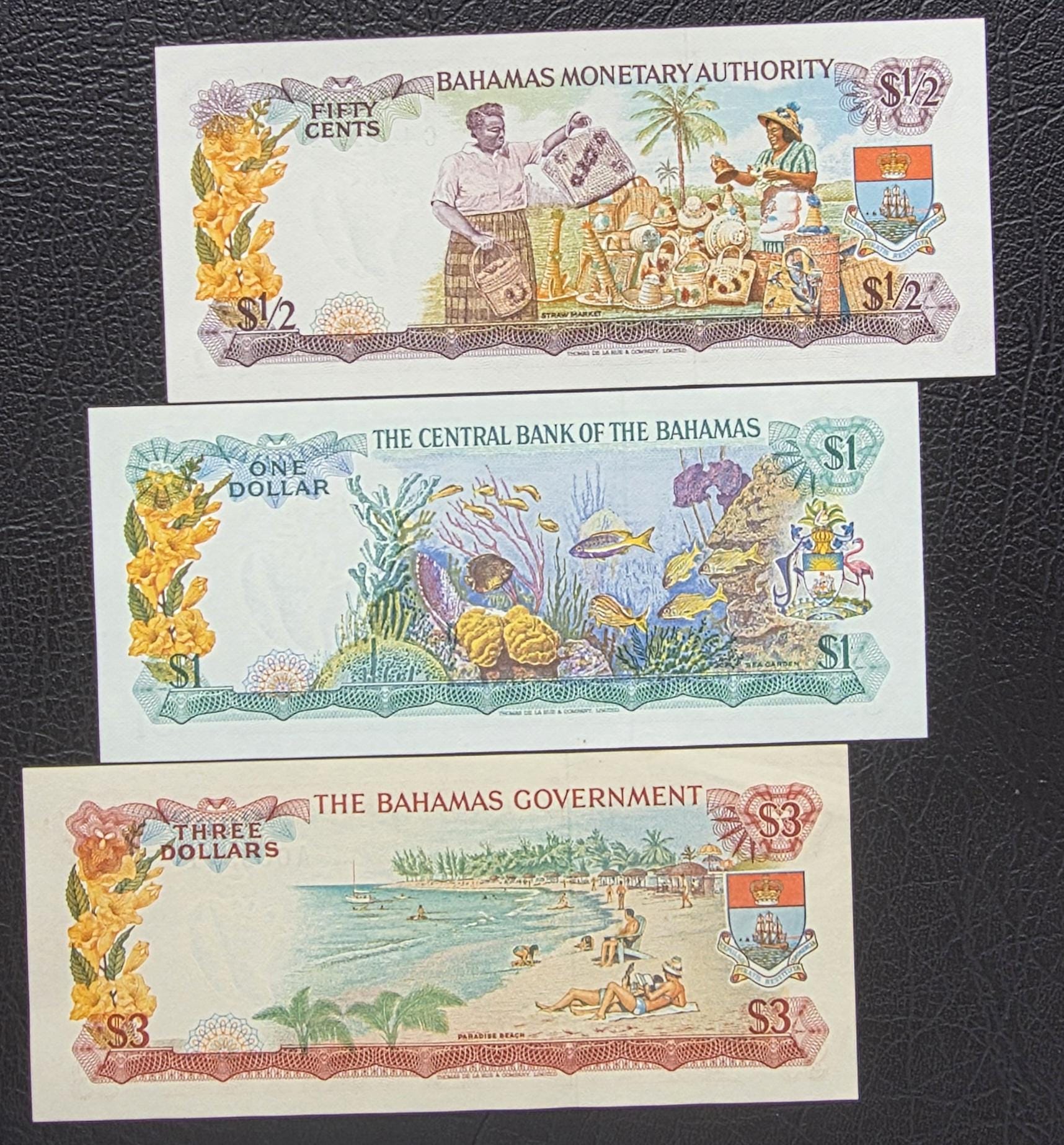 One 1/2, 1 and 3 Dollars 1968- 74 Bahamas British Colony Uncirculated UNC (three notes)