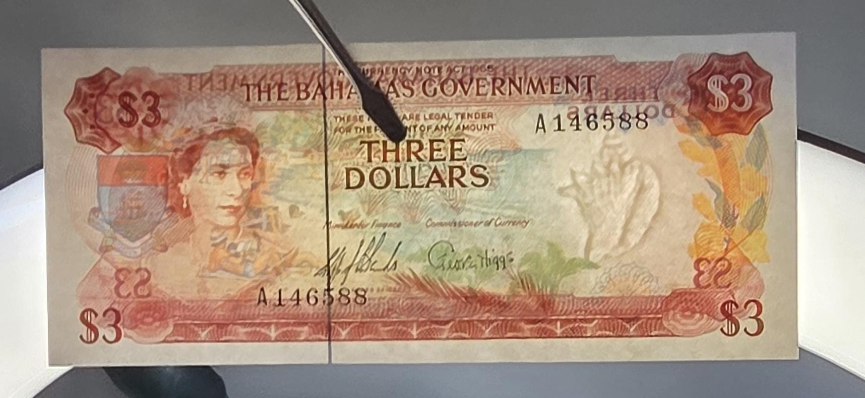 Three 3 Dollars 1965 Bahamas British Colony Gem Uncirculated UNC