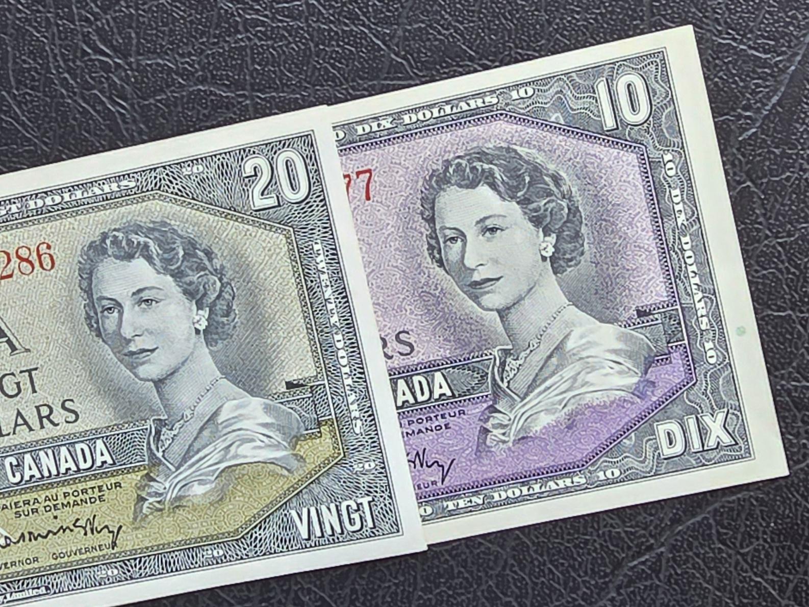Set of 10 and 20 Dollars 1954 Canada About Uncirculated AUNC (Two notes)- see the description