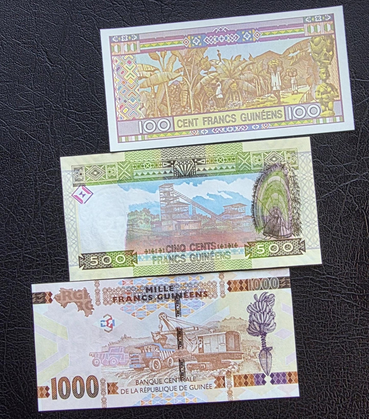 Set of 100, 500 and 1000 Francs 1960s Guinea notes Uncirculated UNC (three notes)