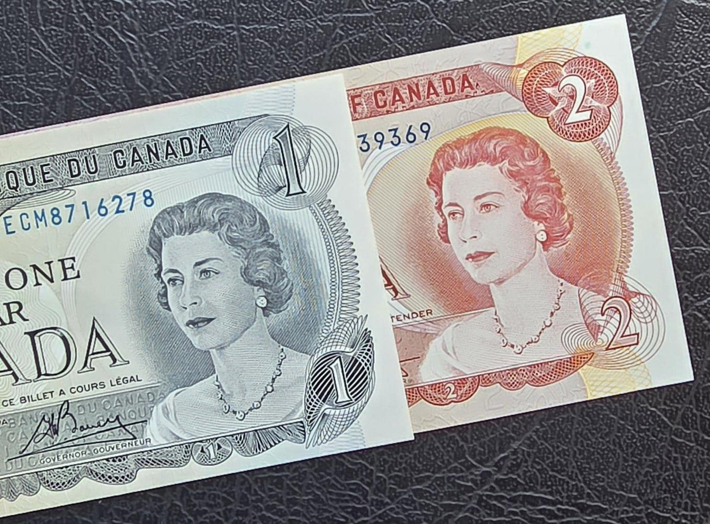 Set of 1 and 2 Dollars 1974 Canada Gem Uncirculated UNC (two notes)
