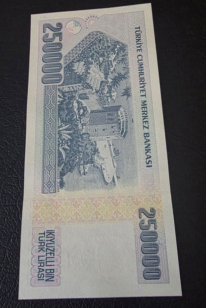Turkey Türkiye 250,000 Lira 1998 7th Emission Uncirculated (UNC)