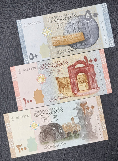 Full set Syria 50, 100, 200, 500, 1000, 2000, and 5000 Lira Syria Syrian Pounds Uncirculated UNC Crisp (Seven notes)