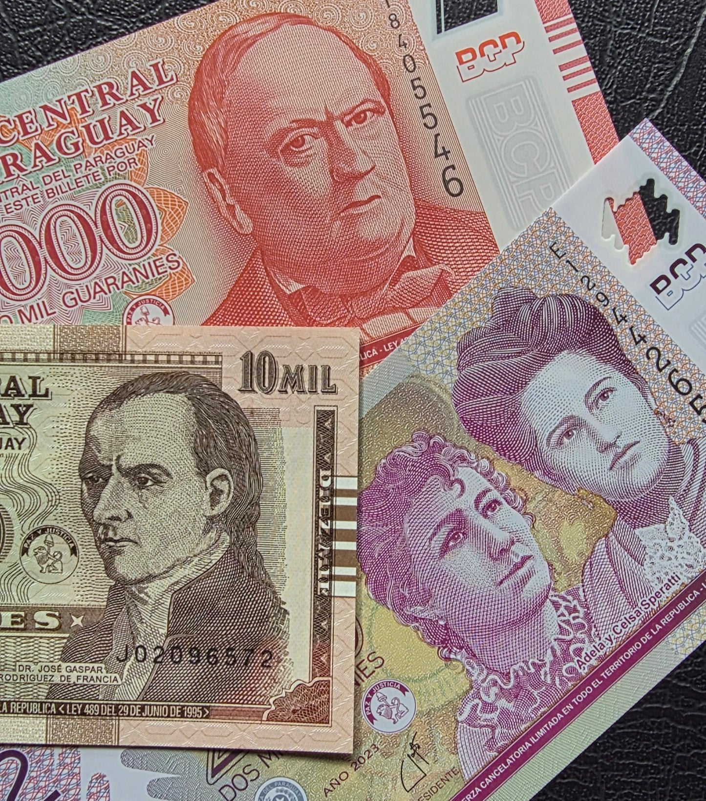 Paraguay set of 2000, 5000 and 10000 Guaranies 2022- 2023 Uncirculated UNC (three notes)