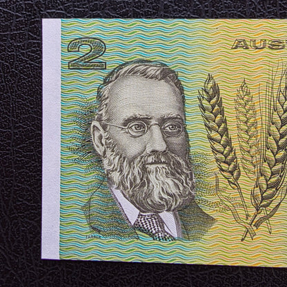 Two Dollars 1985 Australia Uncirculated (UNC)