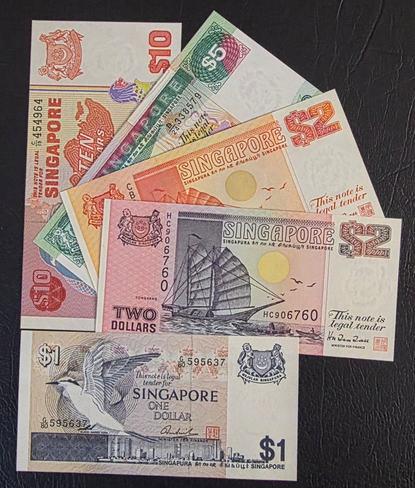 Singapore set of 1 and 2 (x2), 5 and 10 Dollars 1976- 1998 Singapore notes Gem Uncirculated UNC (5 banknotes)