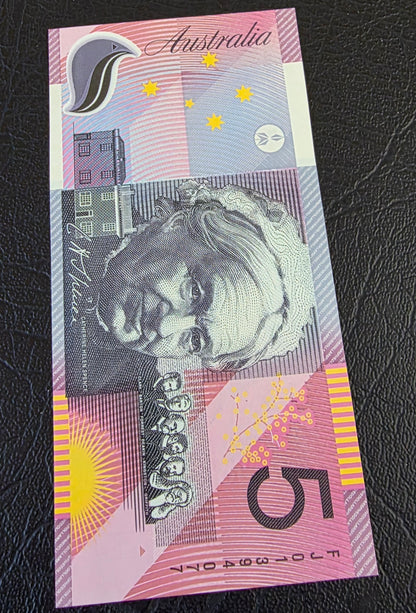 Australia 5 dollars 2001 Federation Gem Uncirculated UNC Polymer note