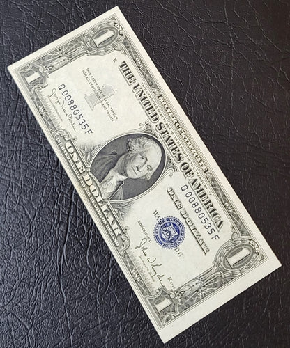One Dollar 1935 Blue Seal United States of America USA Uncirculated UNC (Misalignment error) rare - Minor Handelling signs