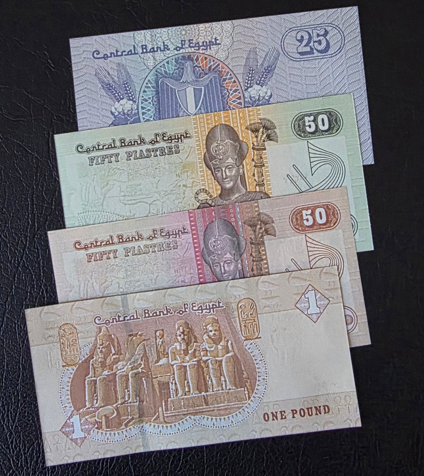 Egypt Pounds set of 25, 50 (×2) and 1 2019 Gem Uncirculated UNC (4 banknotes)