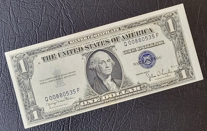 One Dollar 1935 Blue Seal United States of America USA Uncirculated UNC (Misalignment error) rare - Minor Handelling signs