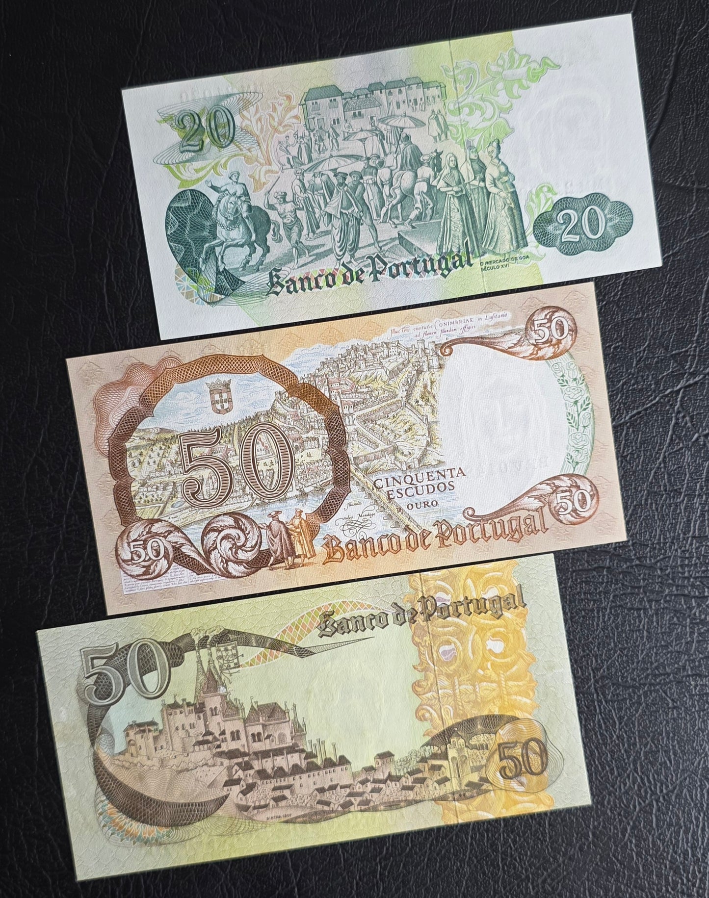 Set of 20, 50 (×2) and 100 (x2) Escudos 1964- 1985 Portugal Uncirculated UNC (Five notes)