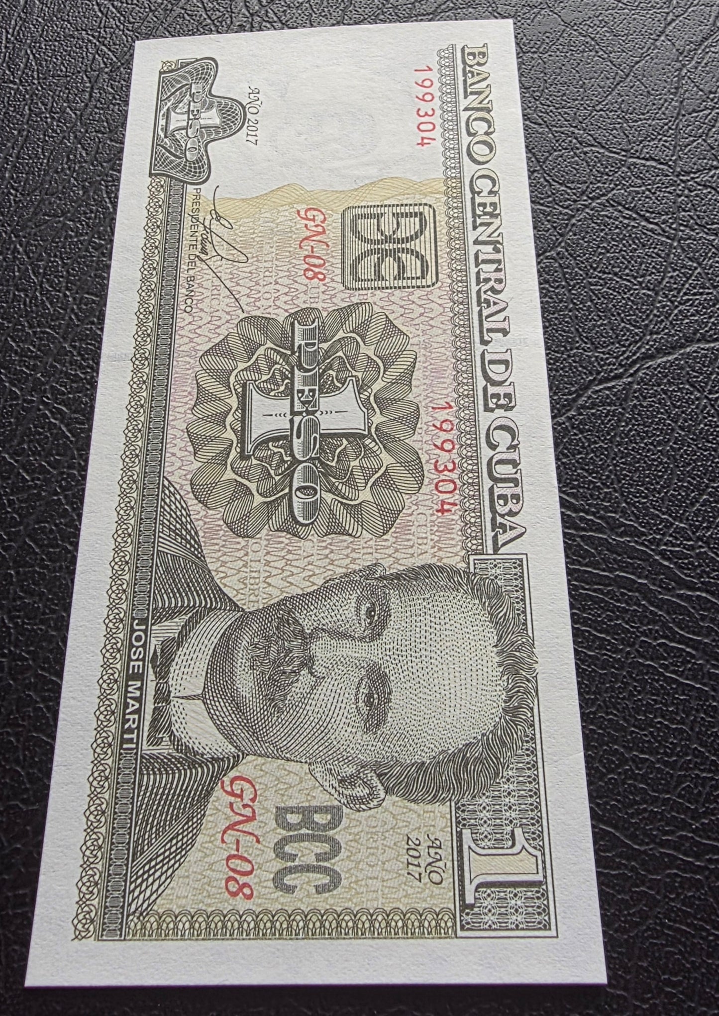 1 One Peso 2017 Central America Uncirculated(UNC)