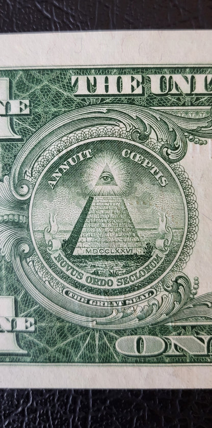 One Dollar 1935 Blue Seal United States of America USA Gem Uncirculated UNC (Misalignment error) Rare