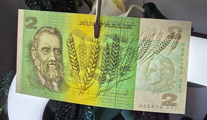 Two Dollars 1985 Australia Uncirculated (UNC)