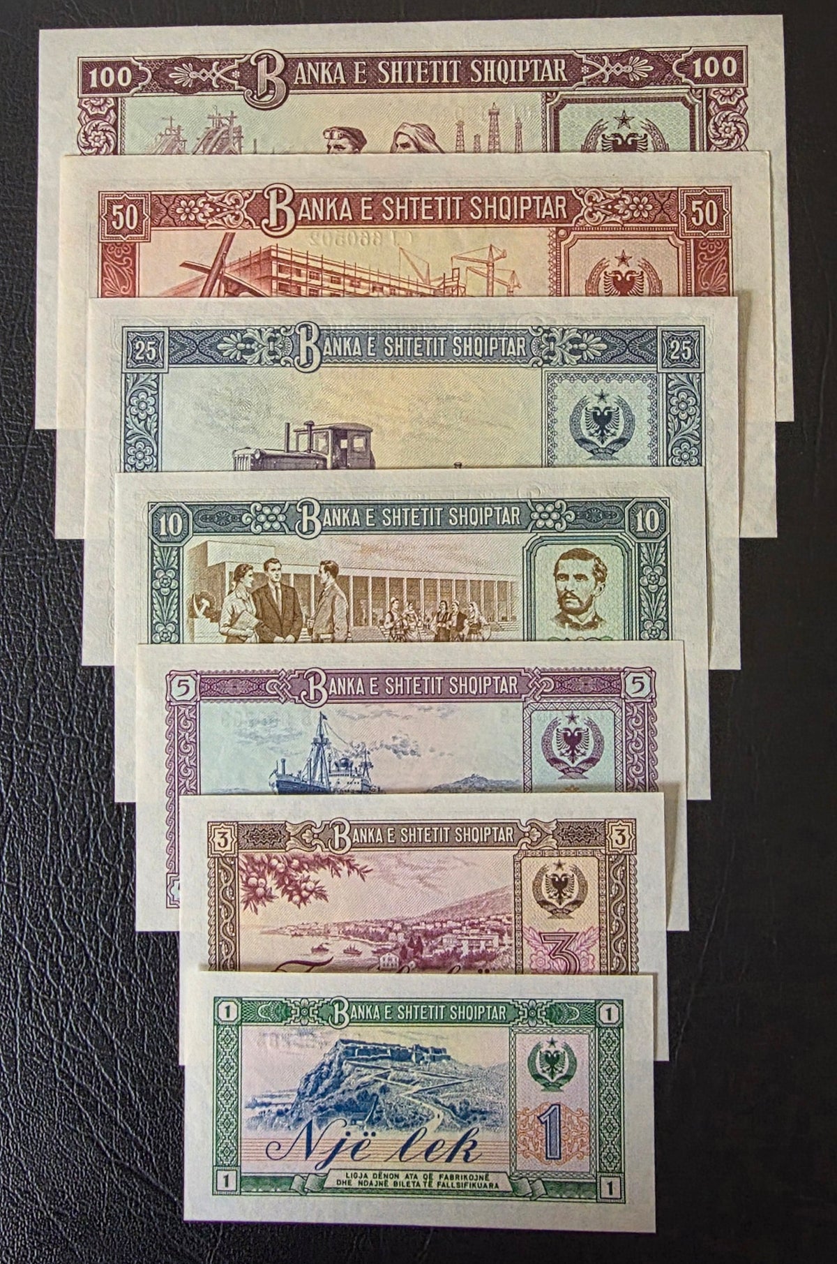 Albania 1, 3, 5, 10, 25, 50 and 100 Leke 1976 Uncirculated UNC (7 notes)