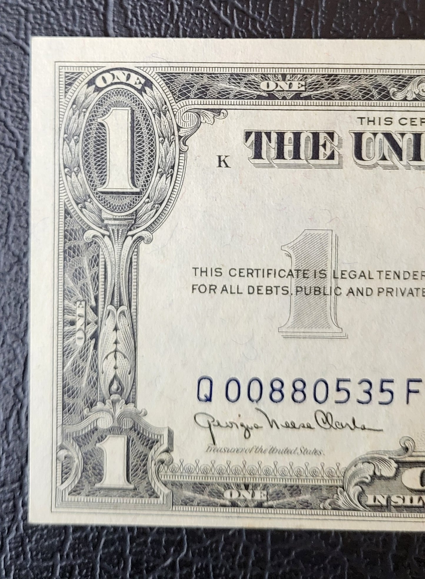 One Dollar 1935 Blue Seal United States of America USA Uncirculated UNC (Misalignment error) rare - Minor Handelling signs