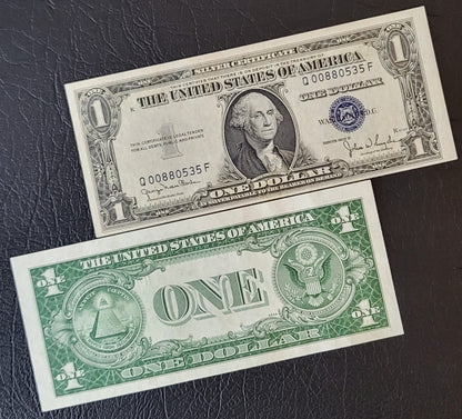 One Dollar 1935 Blue Seal United States of America USA Uncirculated UNC (Misalignment error) rare - Minor Handelling signs